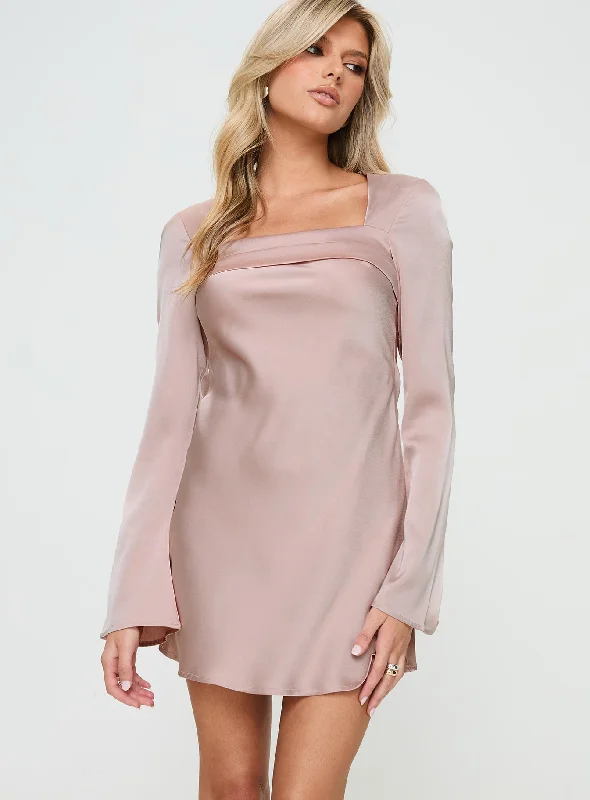 Phillipa Long Sleeve Mini Dress Pink