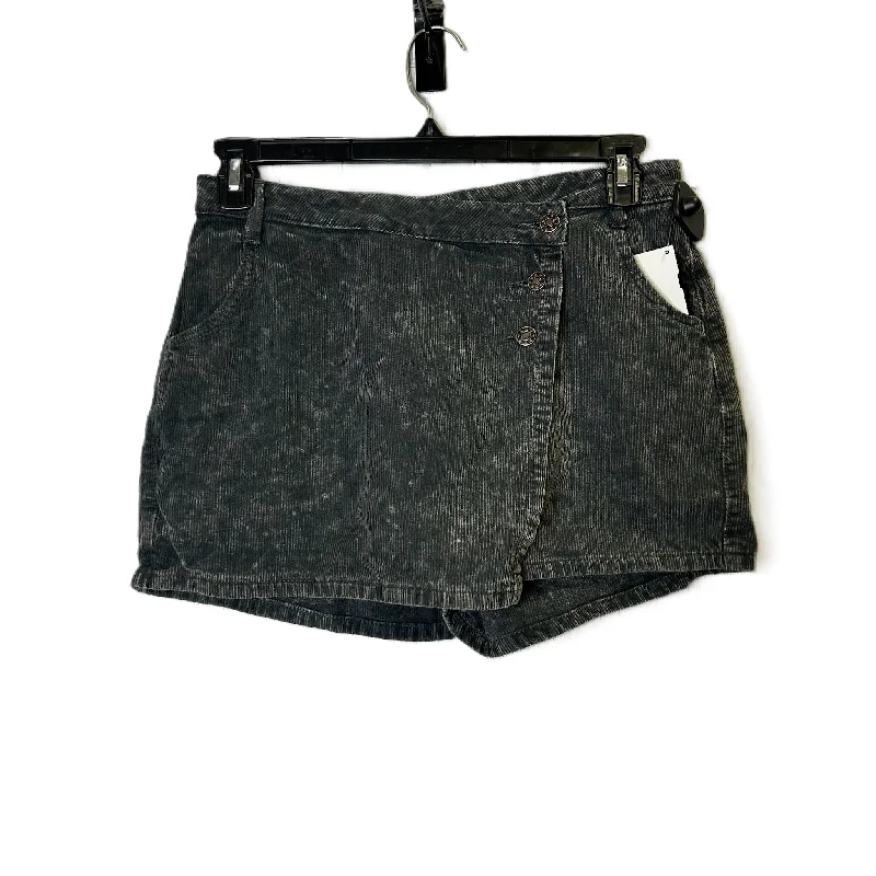 Skort By Mustard Seed  Size: L