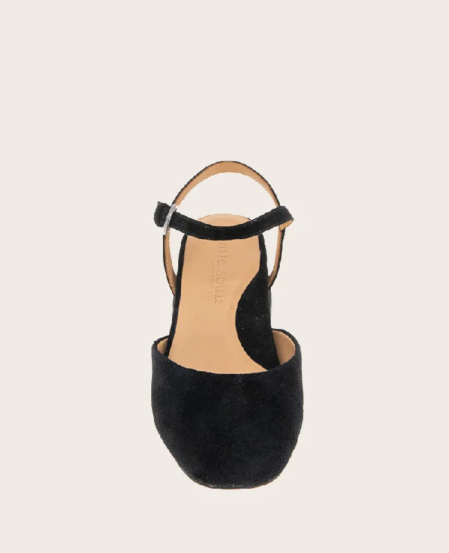 GENTLE SOULS - Lucinda Suede Closed Toe Strap Sandal