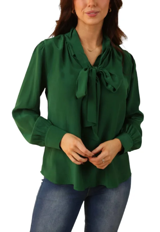 Amy Blouse Top In Emerald